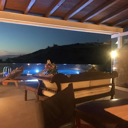 Lisante Villa